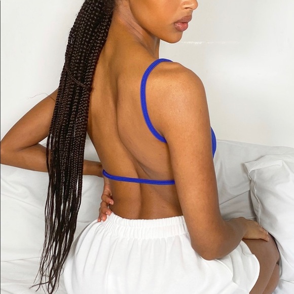 PrettyLittleThing Royal Blue Rib Strappy Back Top - Picture 2 of 2